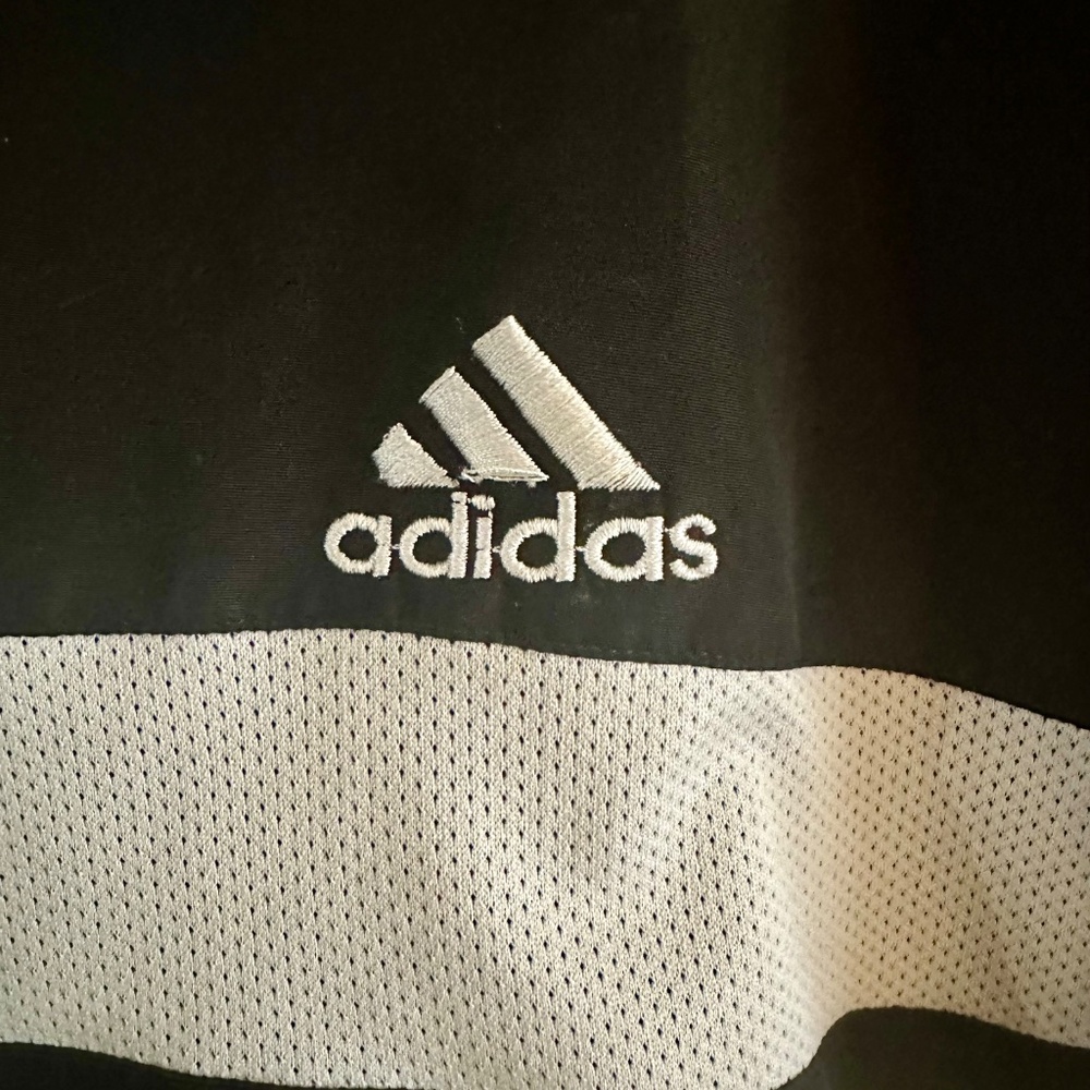 Adidas Wind Breaker Jacket! - Picture 2 of 4
